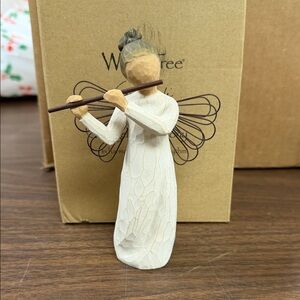 Willow Tree Angel of Harmony New